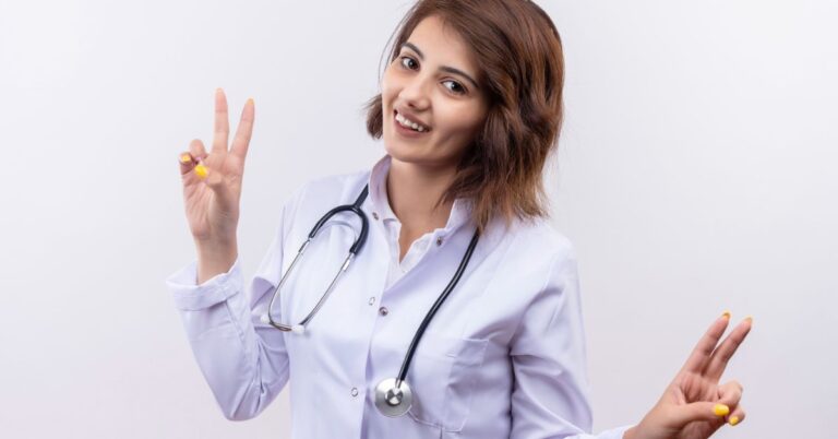 best ladies doctor in indore